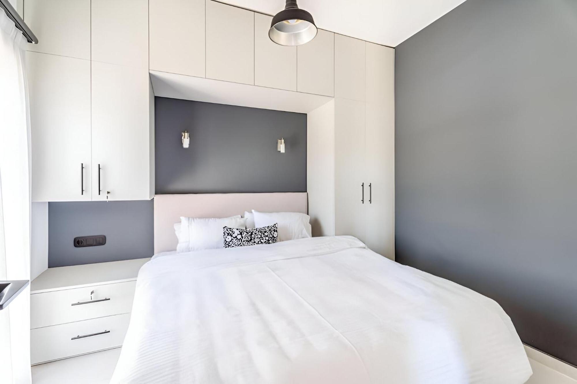 Elegant, Modern & Spacious Apartment In Thessaloniki With Balcony Eksteriør billede